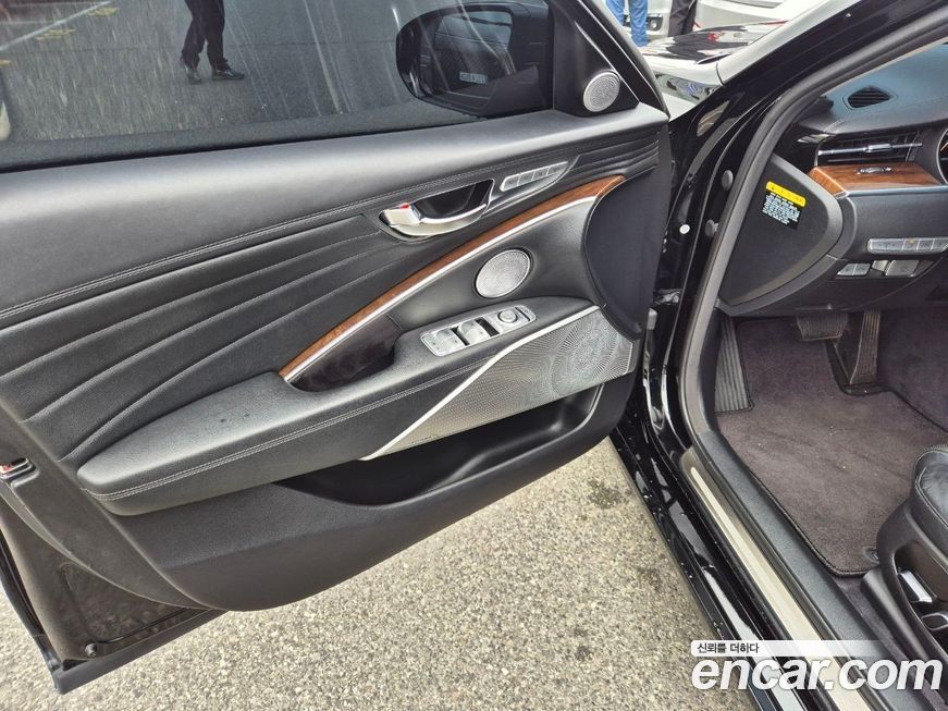 Kia K9 2019