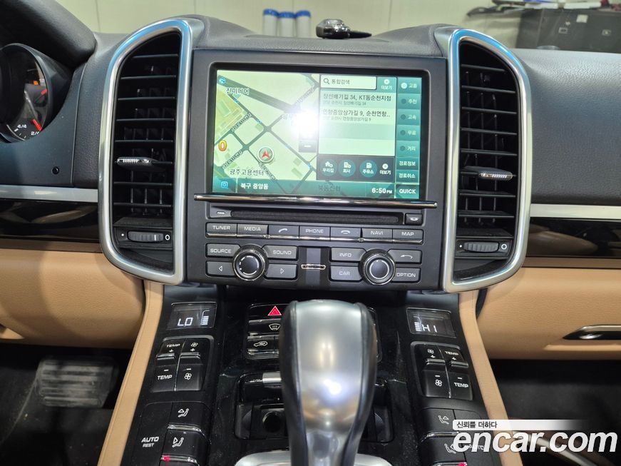 Porsche Cayenne 2016