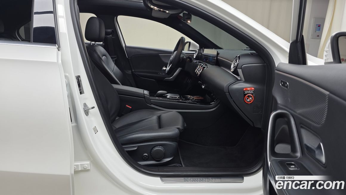 Mercedes-Benz A-Class 2021