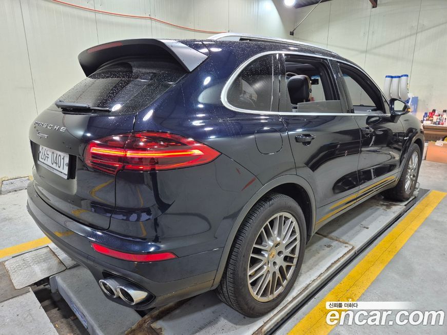 Porsche Cayenne 2016