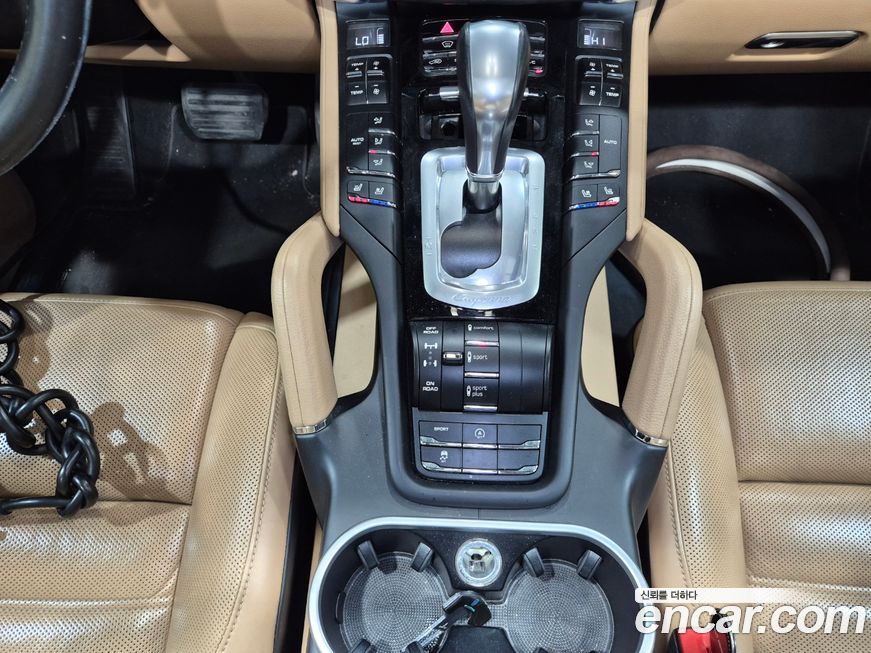 Porsche Cayenne 2016