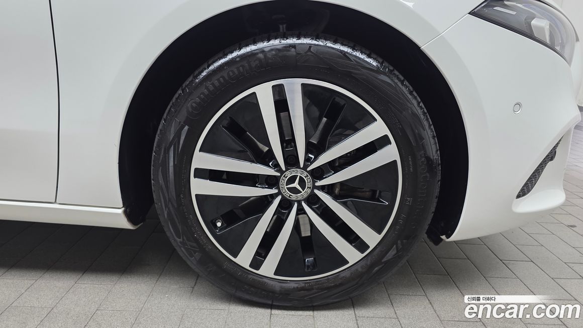 Mercedes-Benz A-Class 2021