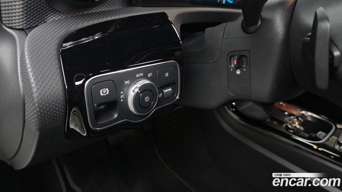 Mercedes-Benz A-Class 2021