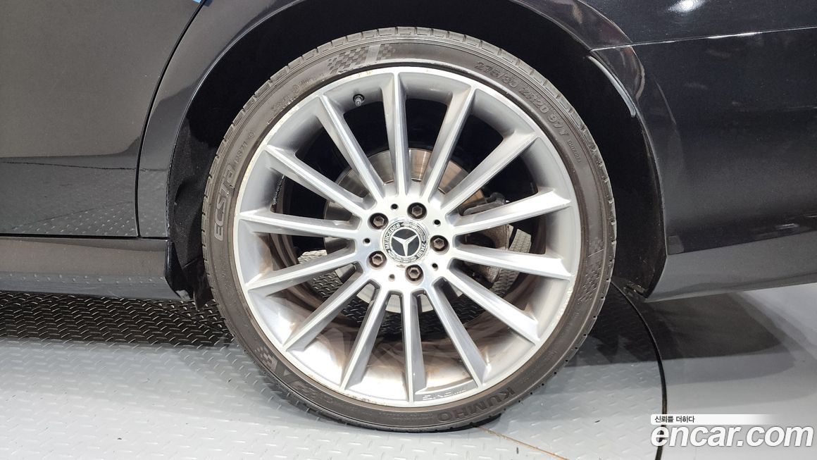 Mercedes-Benz E-Class 2017