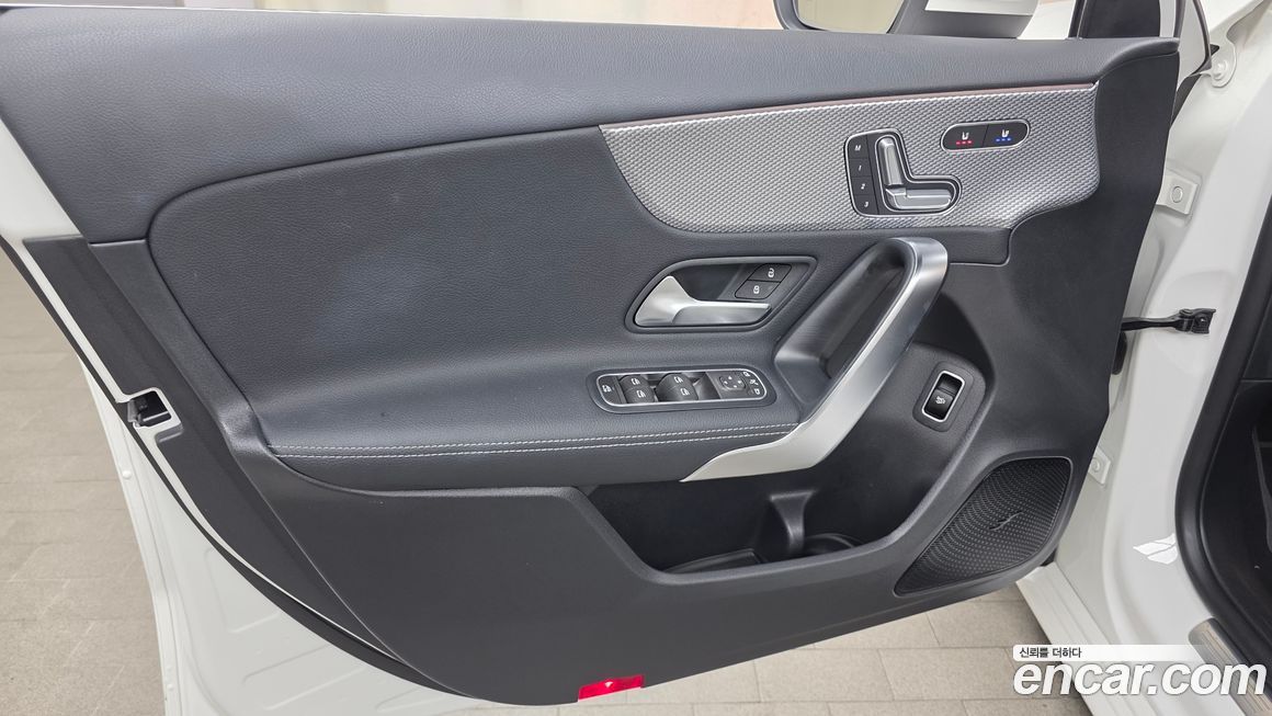 Mercedes-Benz A-Class 2021