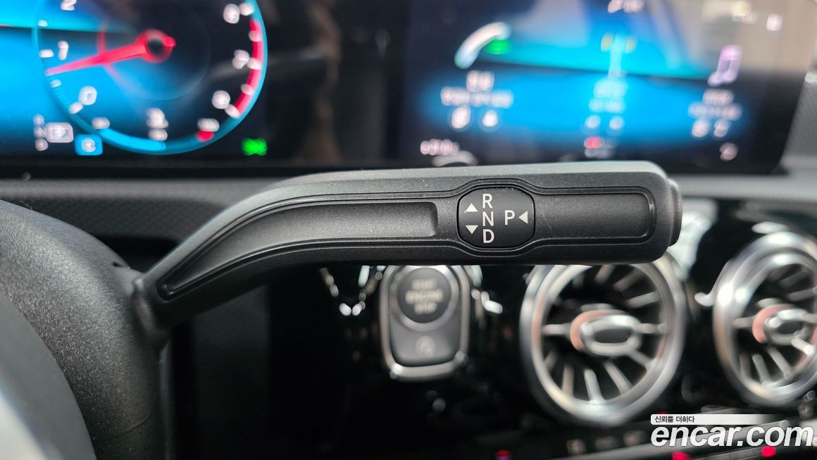 Mercedes-Benz A-Class 2021