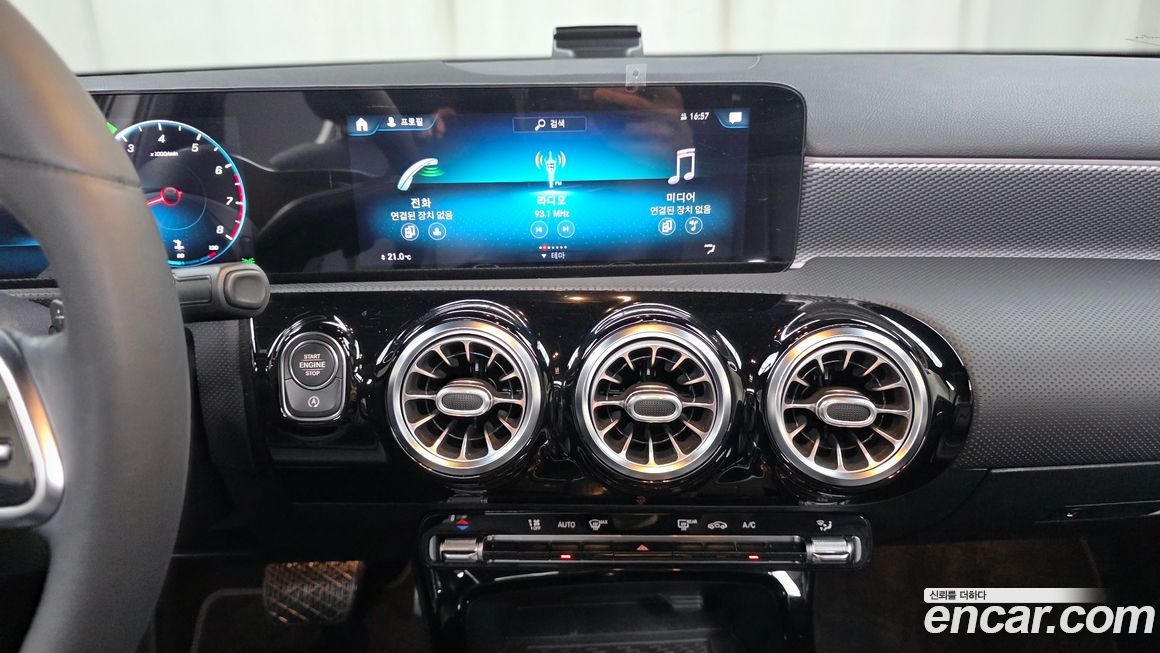 Mercedes-Benz A-Class 2021