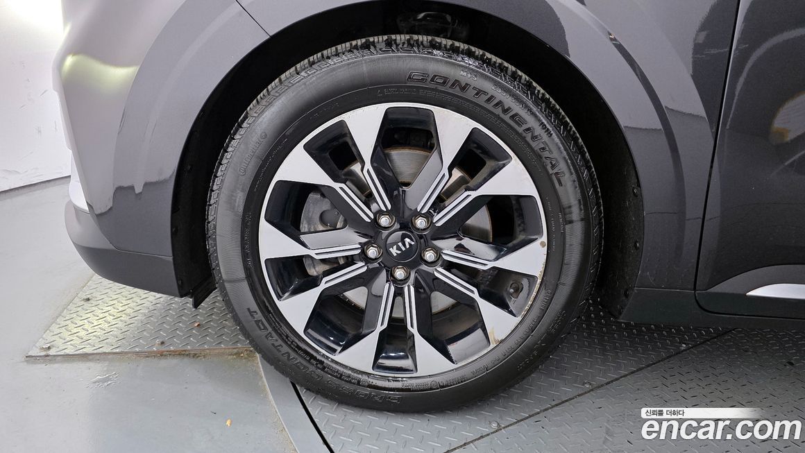Kia Canival 2021