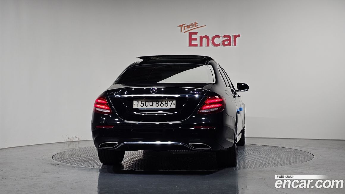 Mercedes-Benz E-Class 2017