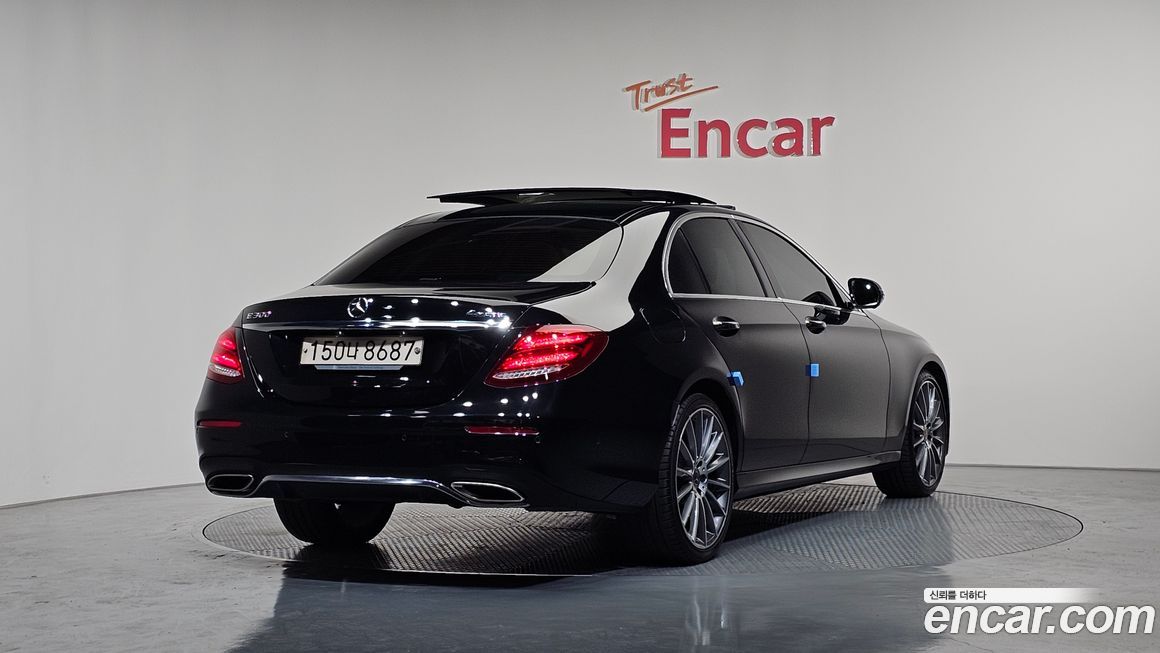 Mercedes-Benz E-Class 2017