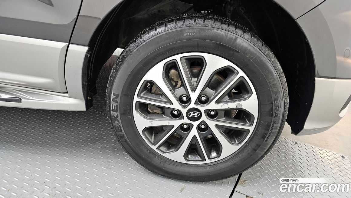 Hyundai Starex 2021