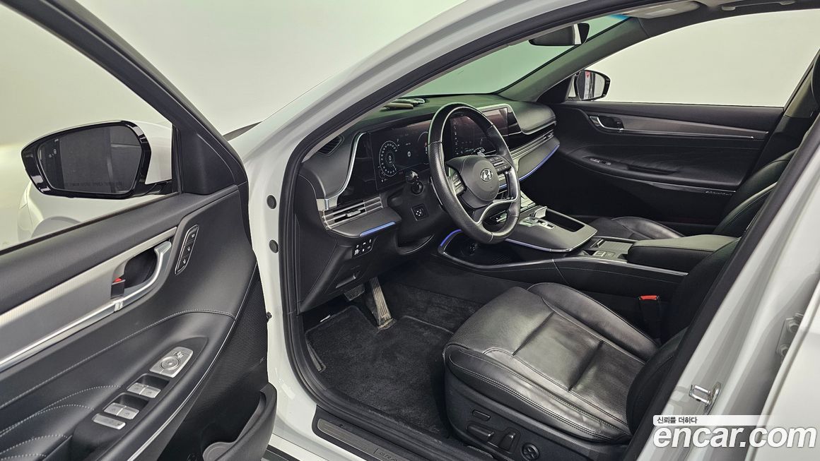 Hyundai Grandeur 2020