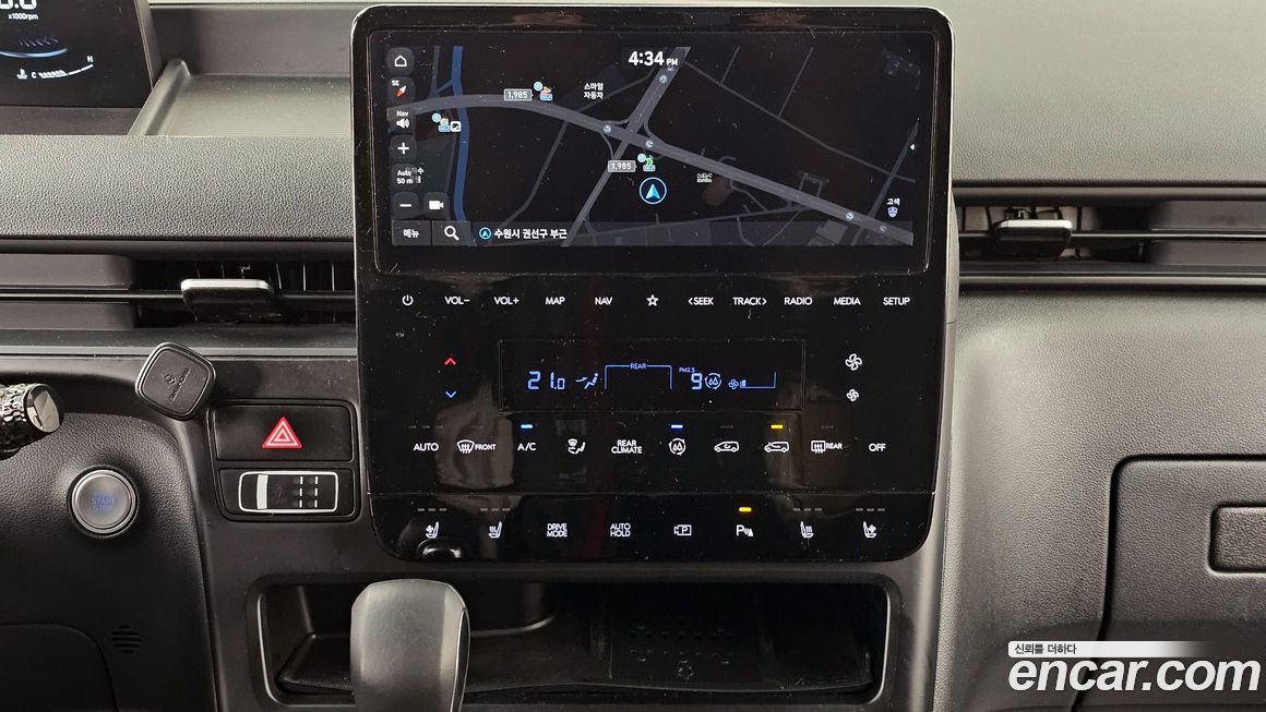 Hyundai Staria 2022