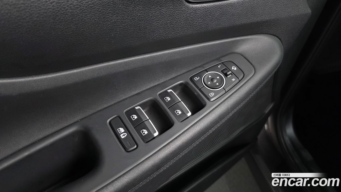 Hyundai Santafe 2023