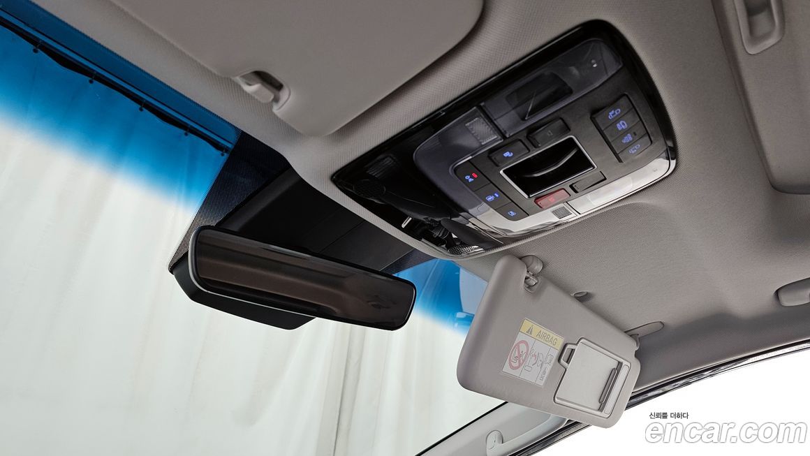 Hyundai Staria 2022