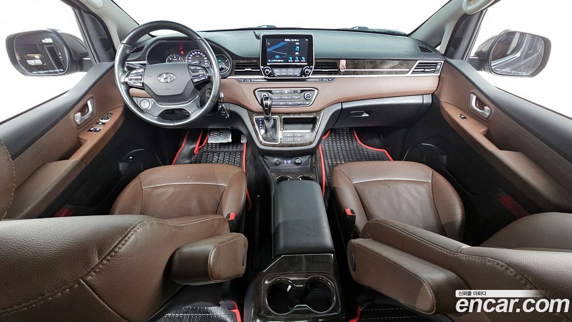 Hyundai Starex 2021