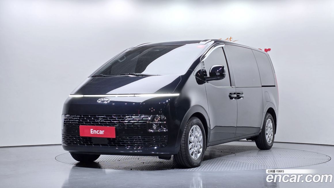 Hyundai Staria 2023