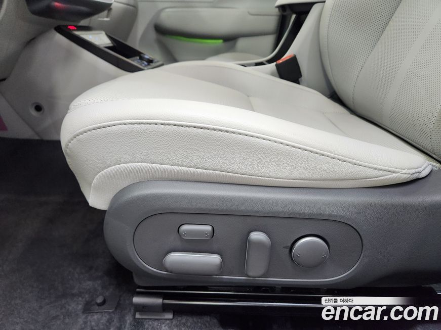 Hyundai Kona 2025