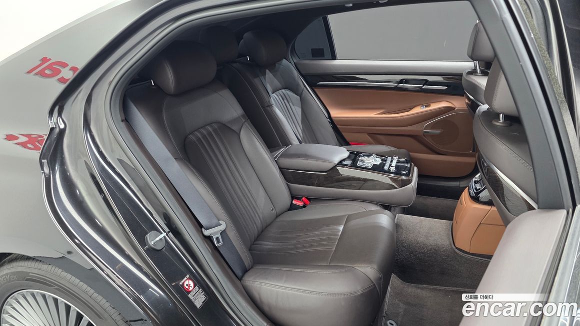 Genesis G90 2019