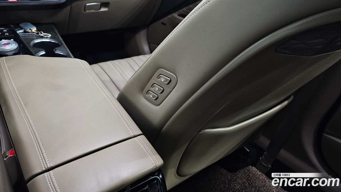 Kia K8 2023