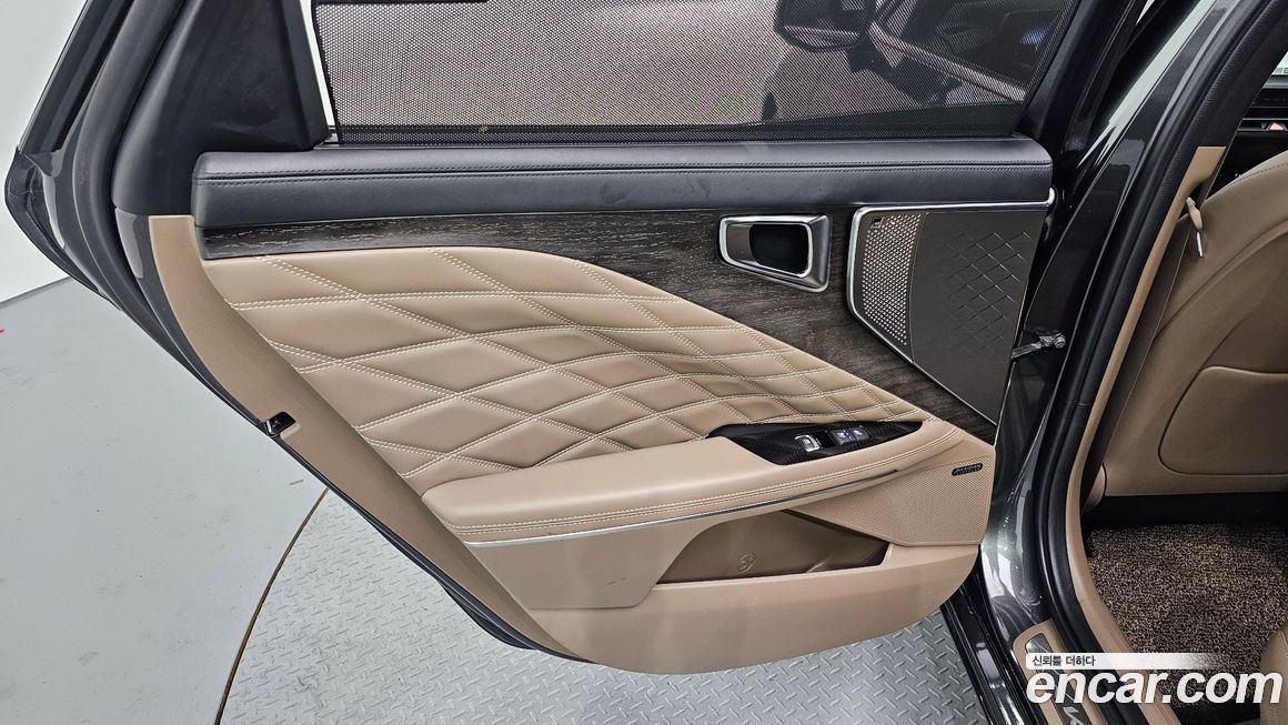 Kia K8 2023