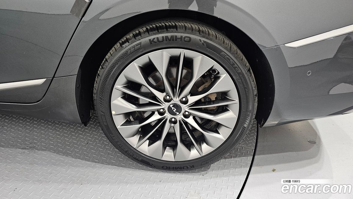 Kia K8 2023
