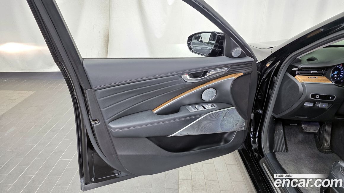 Kia K9 2022