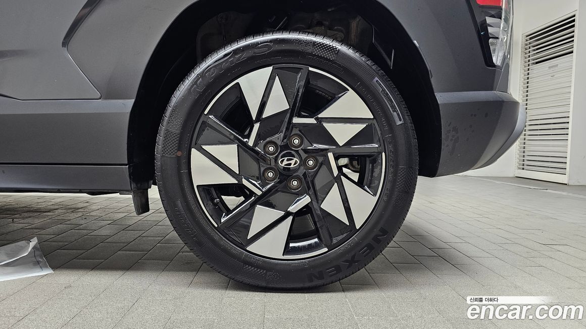 Hyundai Kona 2024