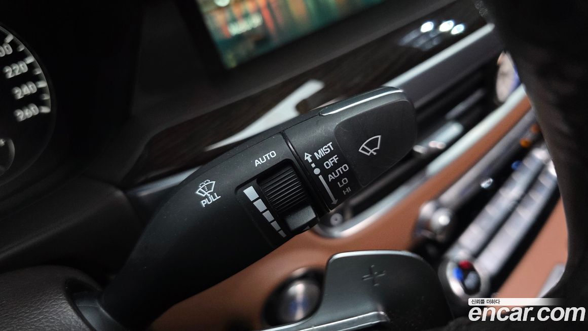 Genesis G90 2019