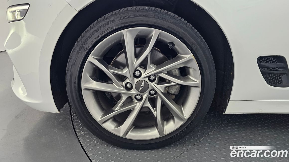 Genesis G70 2022