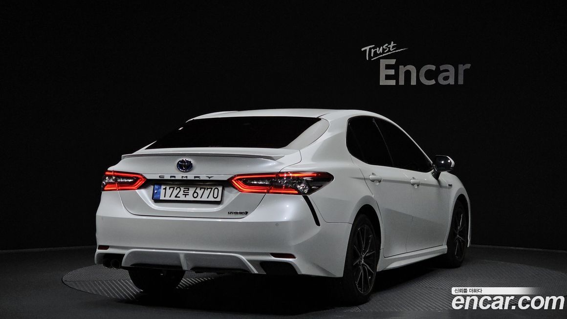 Toyota Camry 2024