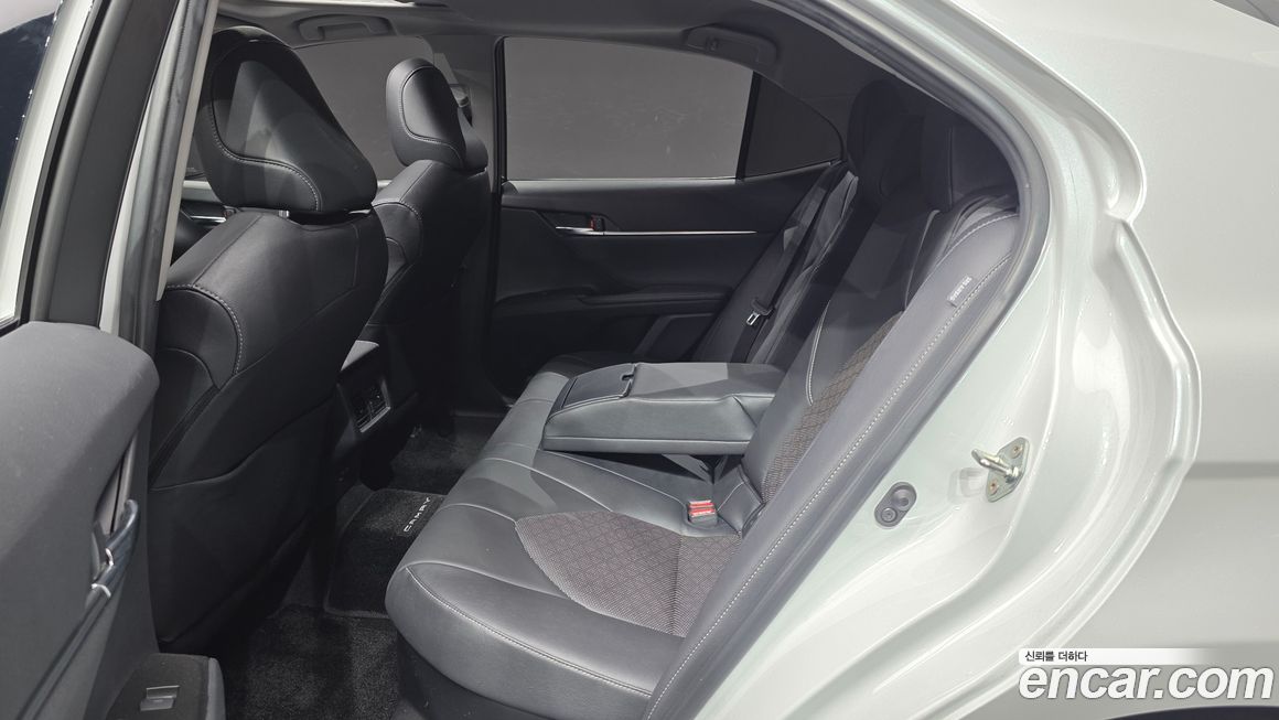 Toyota Camry 2024