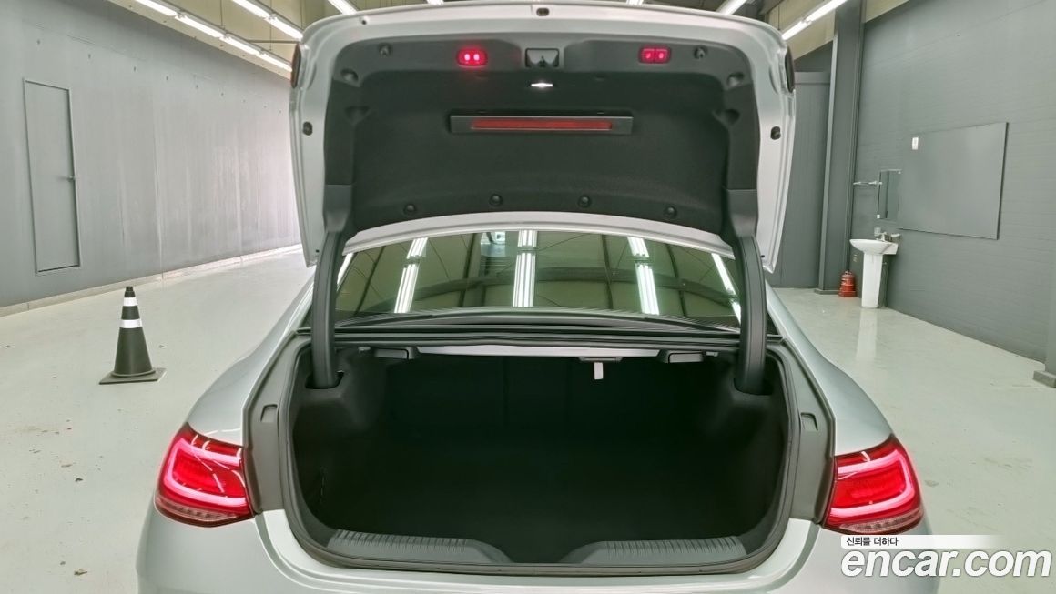 Mercedes-Benz CLS-Class 2020