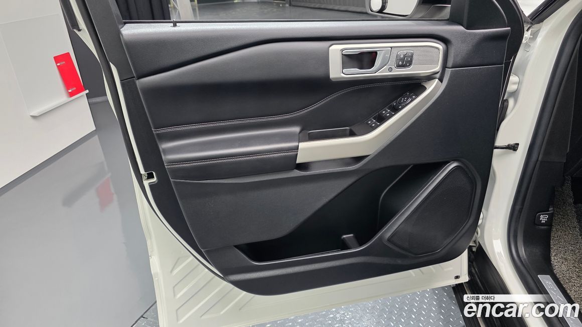 Ford Explorer 2021