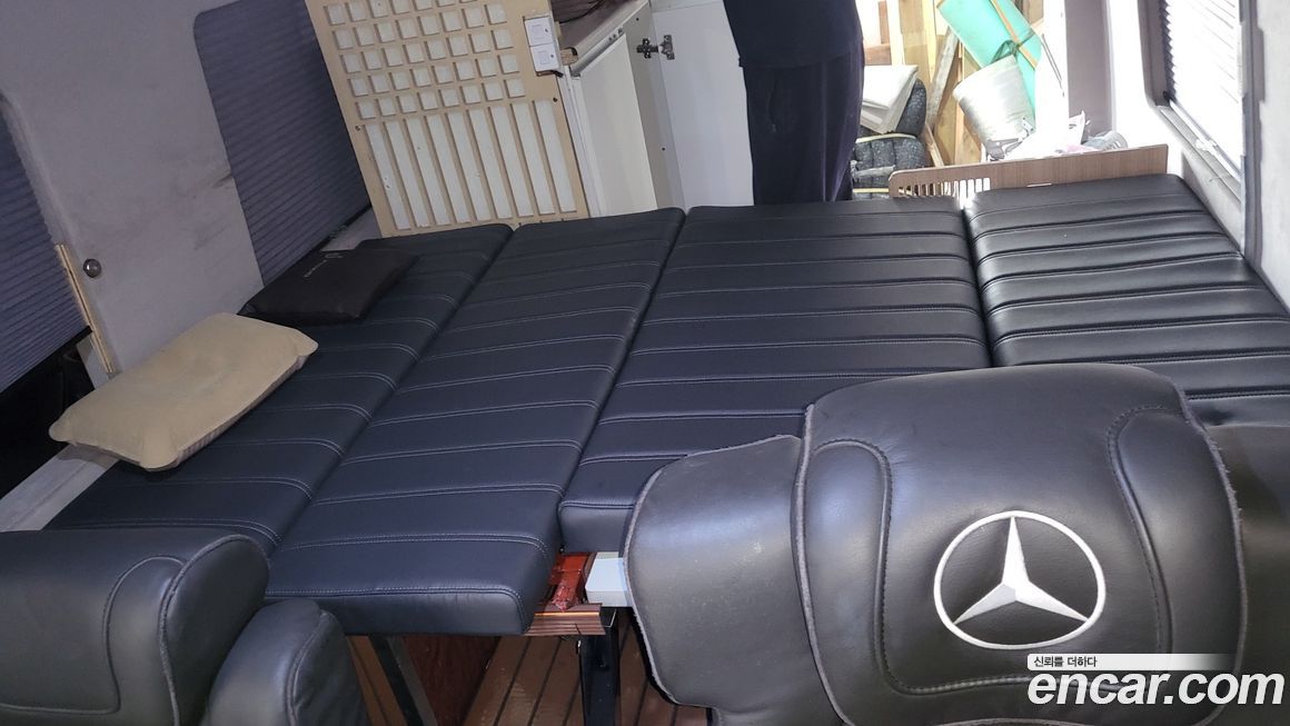 Mercedes-Benz Sprinter 2012