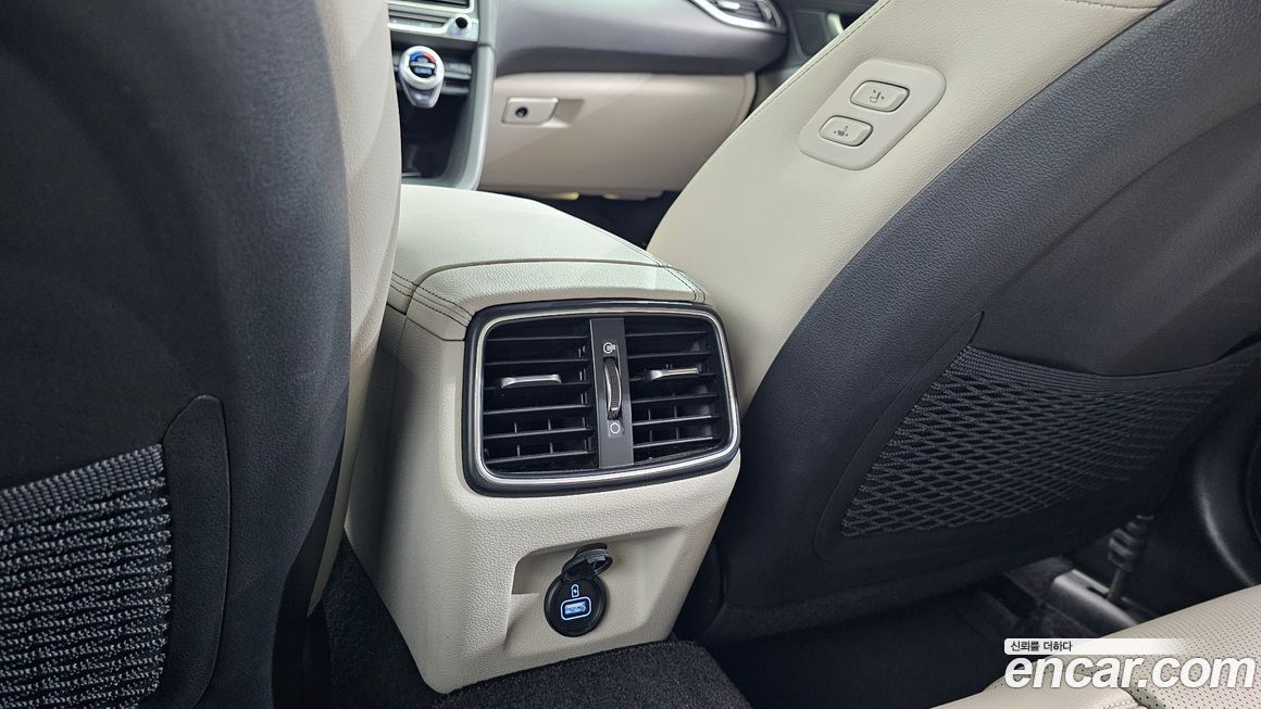 Genesis G70 2022