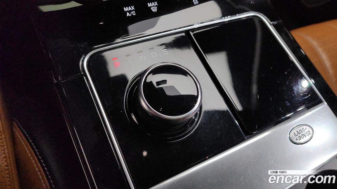Land Rover Range Rover Velar 2019