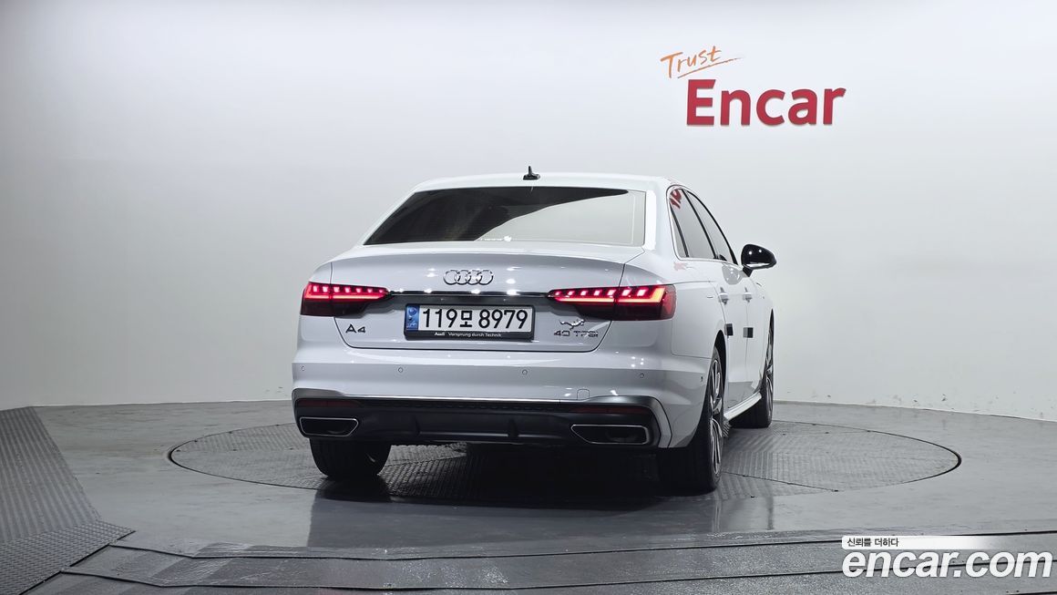 Audi A4 2023