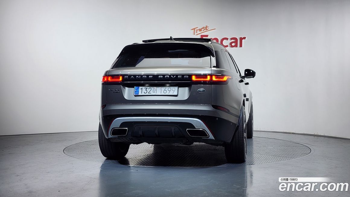 Land Rover Range Rover Velar 2019