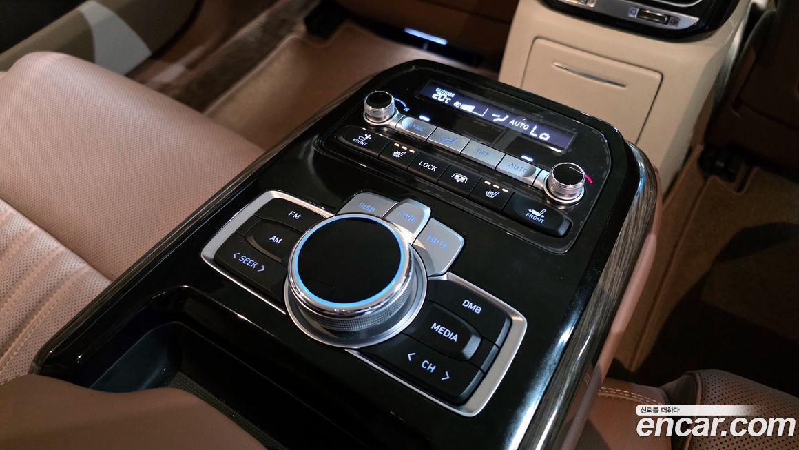 Genesis G90 2019