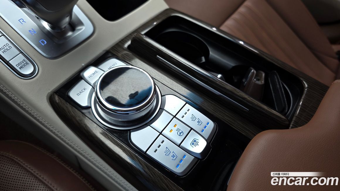 Genesis G90 2019