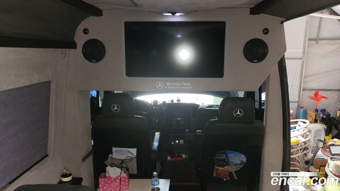 Mercedes-Benz Sprinter 2012