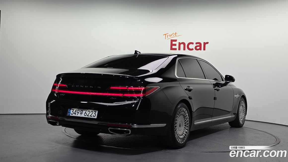 Genesis G90 2021