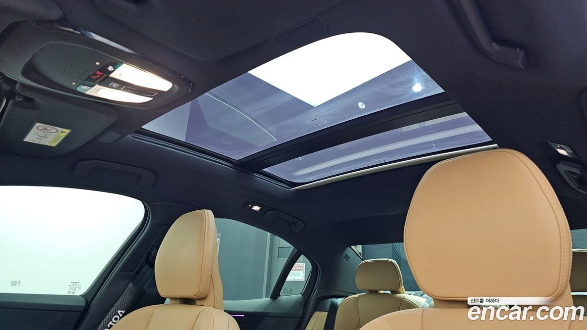 Volvo S60 2024