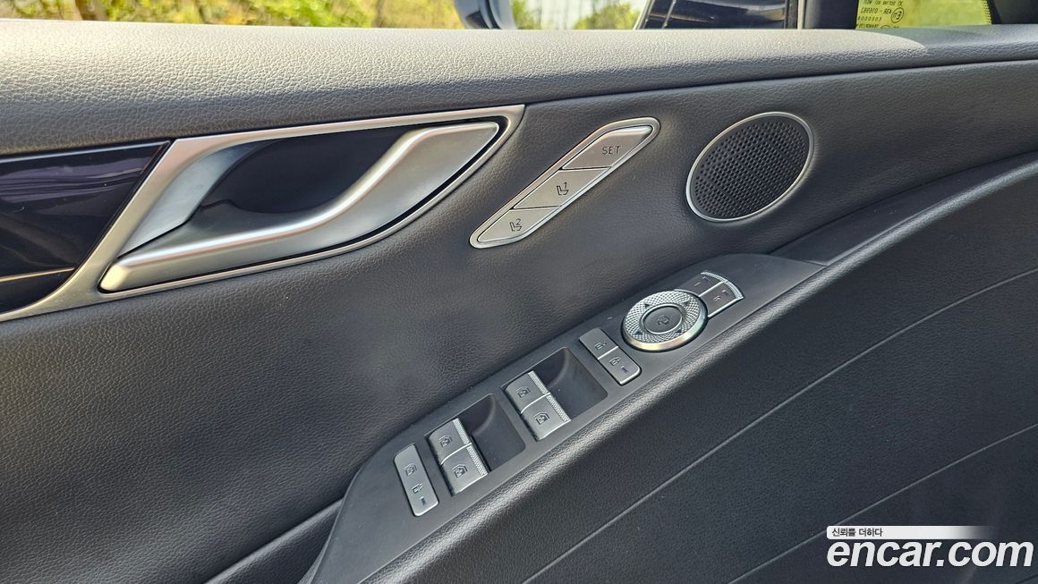 Genesis G80 2021