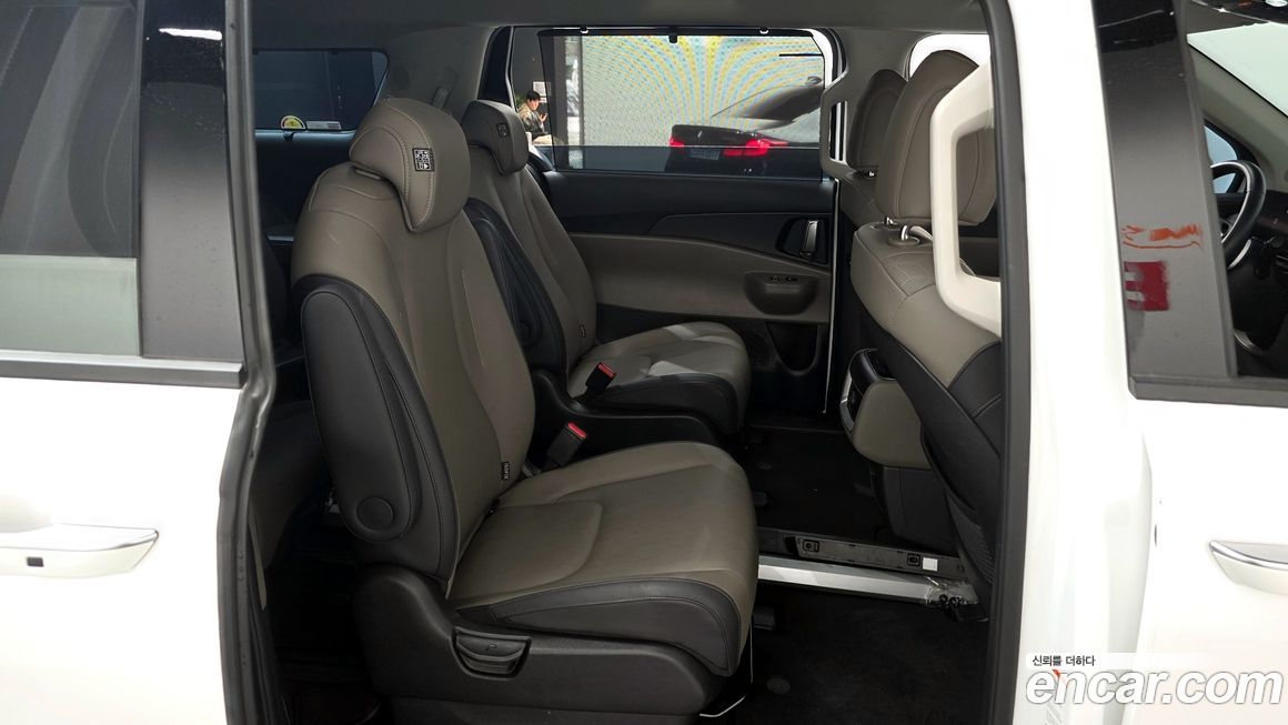 Kia Canival 2024