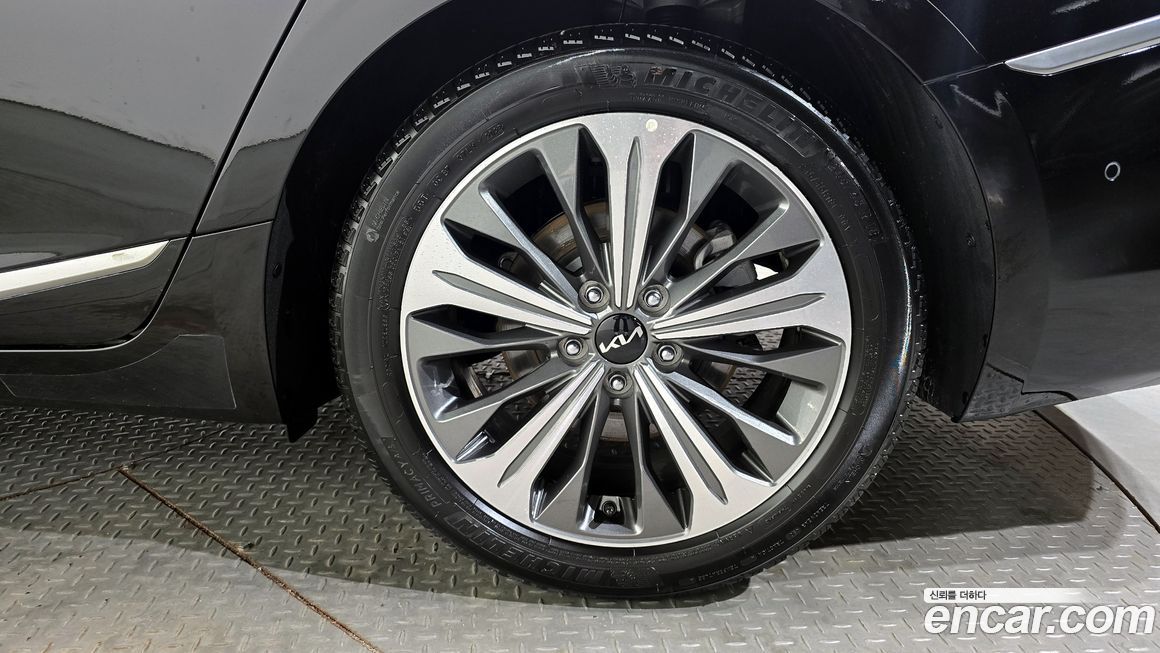 Kia K8 2024