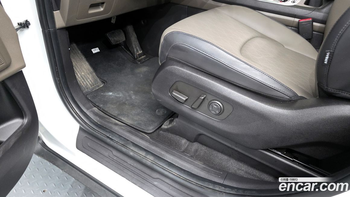 Kia Canival 2024