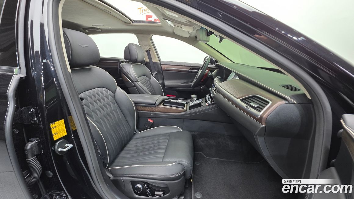 Genesis G90 2021