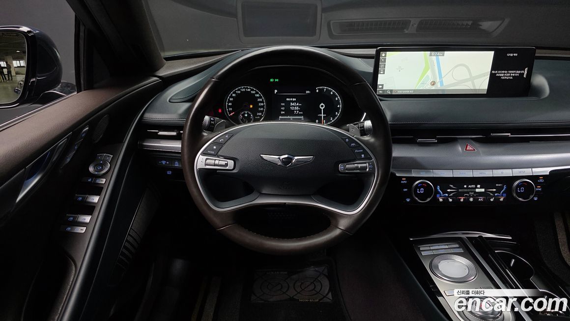 Genesis G80 2021